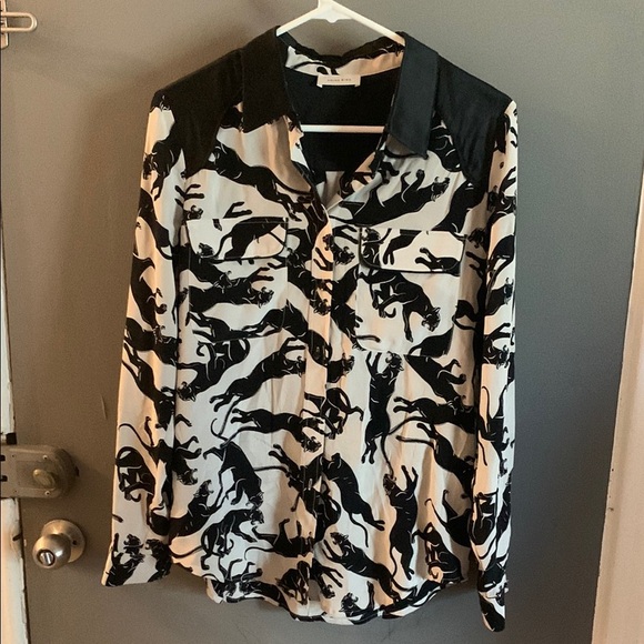 Anine bing mylah silk shirt in panther quiet luxury old money classic revolve - Picture 2 of 5